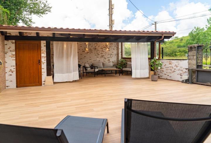 La Casita Verde De Cabarceno Sobarzo Exterior photo
